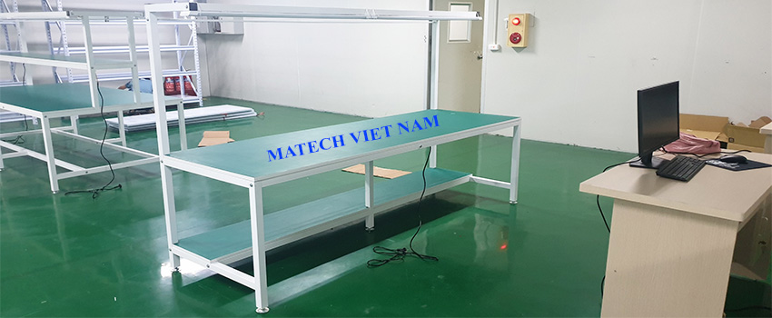 ban thao tac khung thep ma kem co den