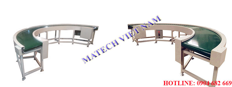 Băng tải góc cong