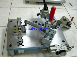 Đồ gá kiểm tra chi tiết bán tự động