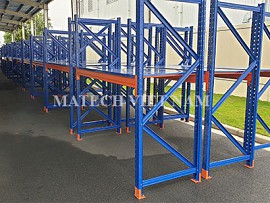 Kệ để hàng nặng 2000kg/tầng