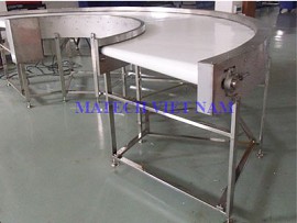 Băng tải cong PU 180 khung inox