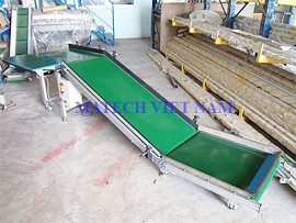 Băng tải gấp khúc PVC ba đoạn