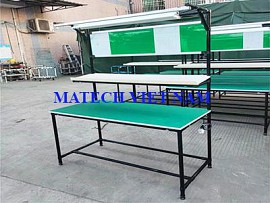 Bàn thao tác 2 tầng ống thép bọc nhựa màu đen