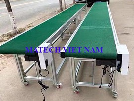 Băng tải PVC nhám khung nhôm dài 8m