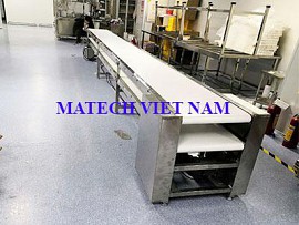 Băng tải PU khung inox hai tầng